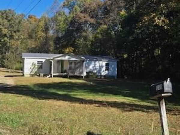 130 County Road 208, Athens, TN 37303