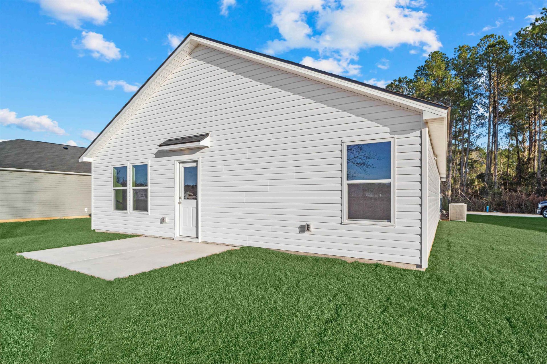625 Green Valley Way  Photo 4