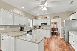 2403 Tuscany Drive photo 4