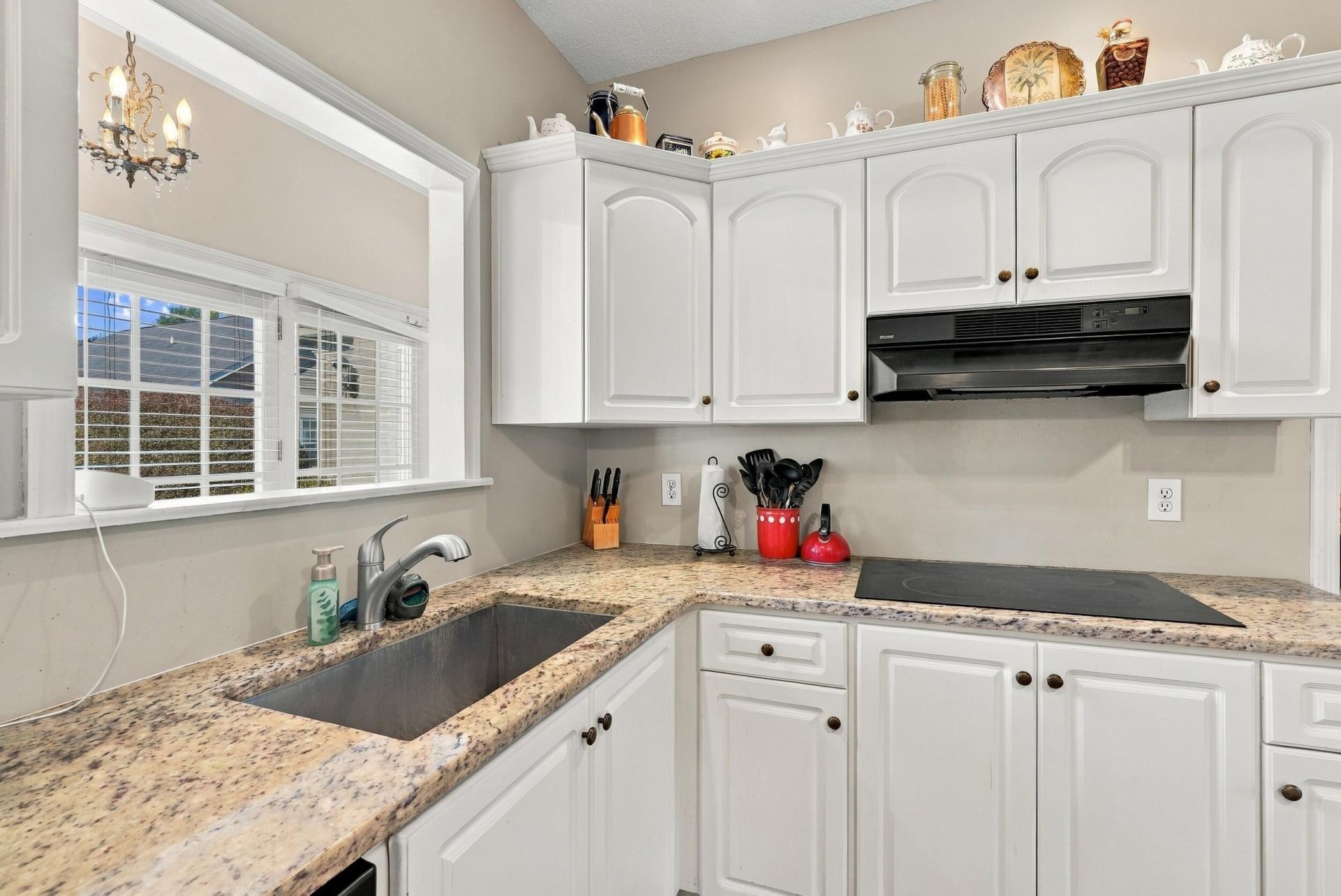 2403 Tuscany Drive Photo 7