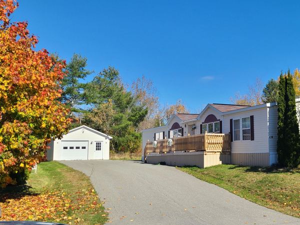 14 E Street, Bangor, ME 04401