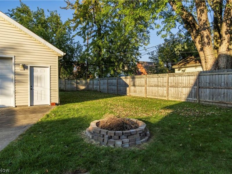 16936 Woodbury Avenue, Cleveland, OH 44135 Photo 42