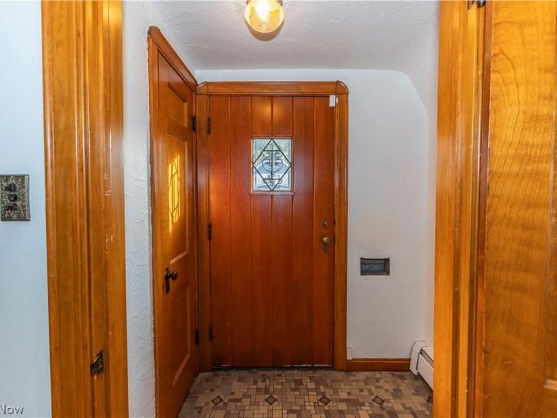 16936 Woodbury Avenue, Cleveland, OH 44135 Photo 7