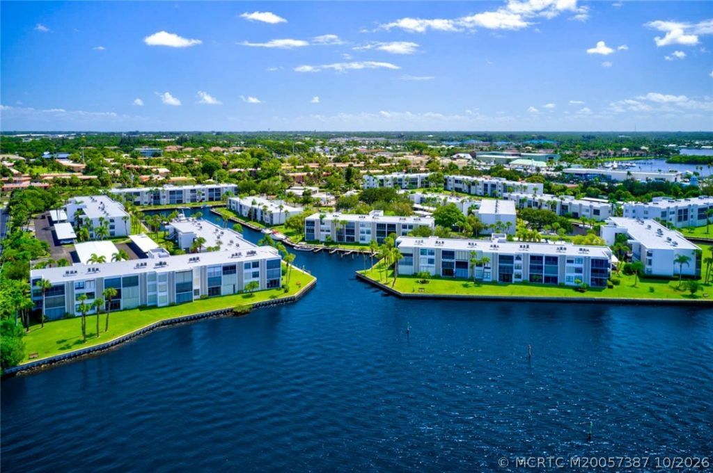 1950 SW Palm City Road , Unit 205, Stuart, FL 34994 Photo