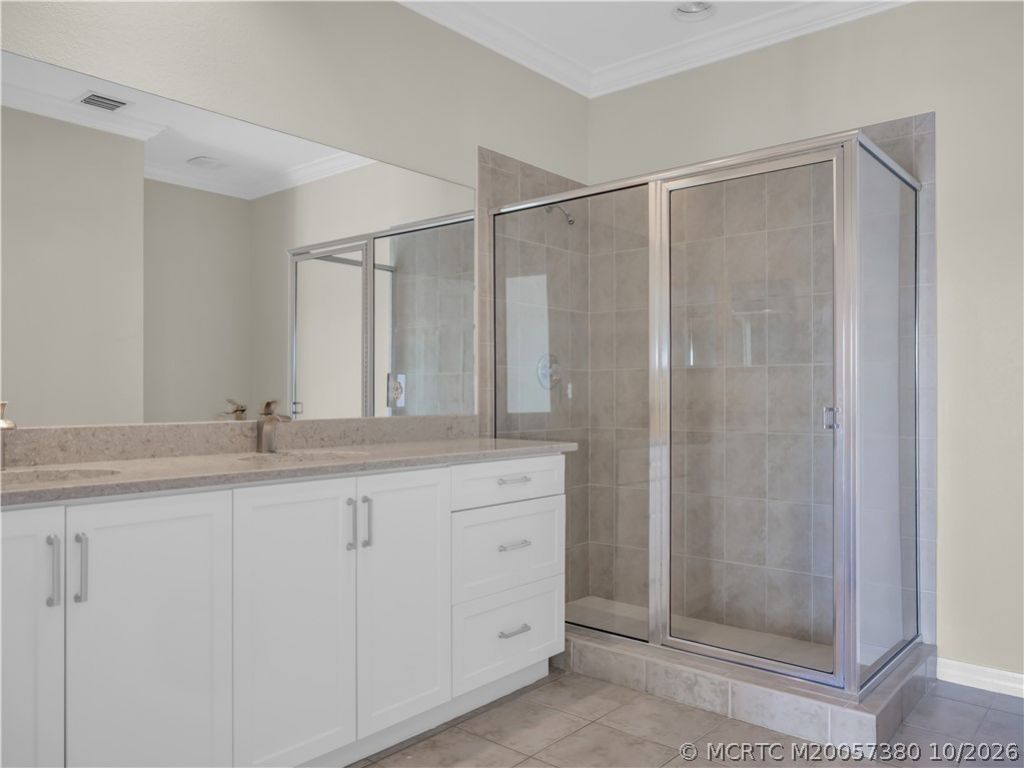 1773 Lakefront Boulevard , Unit D2, Fort Pierce, FL 34982 Photo