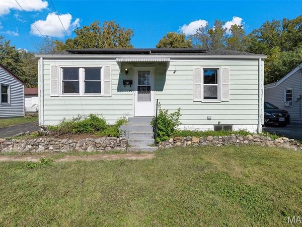 9123 Arline Avenue, St Louis, MO 63114
