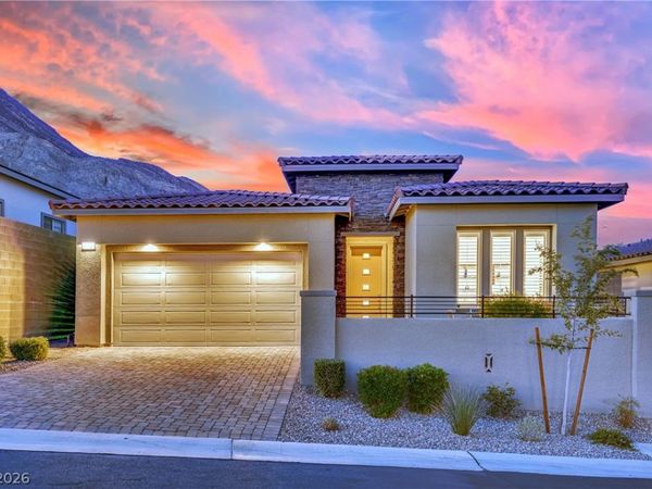 11724 Hatchling Avenue , Las Vegas, NV 89138