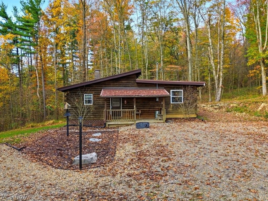 4275 Milo Road, Carrollton, OH 44615 Main Photo