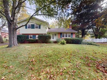 702 Ridge Road , Lewiston, NY 14092