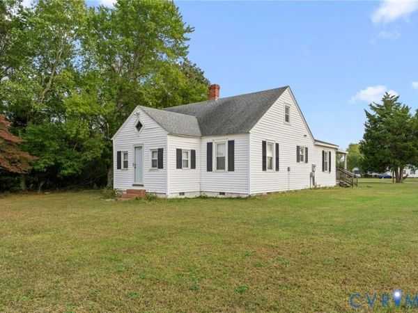 13530 Richmond Road , Warsaw, VA 22572