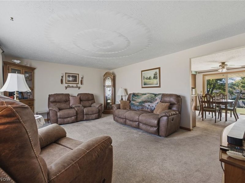 5670 Valerius Street SW, Navarre, OH 44662 Photo 7