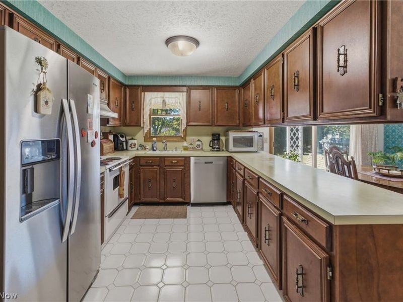 5670 Valerius Street SW, Navarre, OH 44662 Photo 8