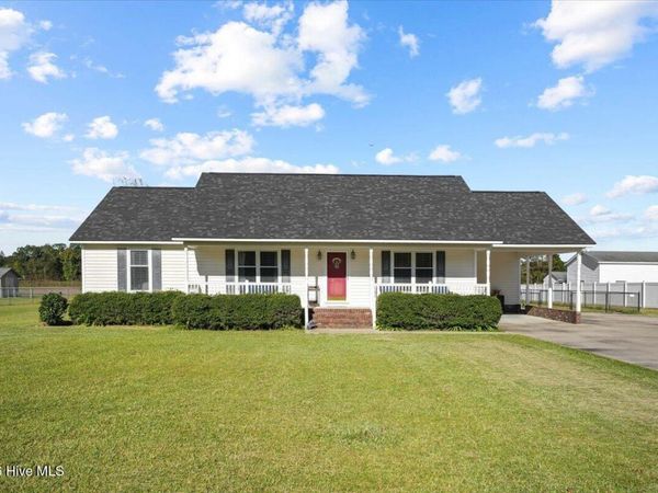 2556 Southwood Road , Kinston, NC 28501