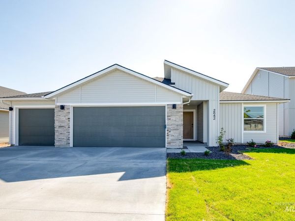 13297 Scrape St, Caldwell, ID 83607