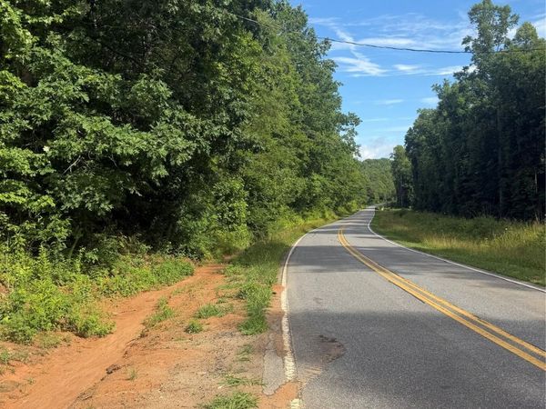 000 Old Neal Road , Marion, NC 28752