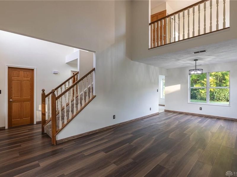 9314 Heritage Glen Drive, Miami Township, OH 45342 Photo 2