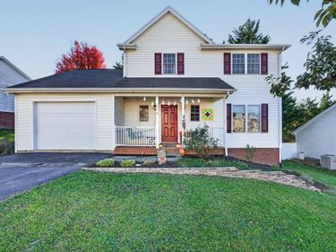 904 BULL RUN, STAUNTON, VA 24401