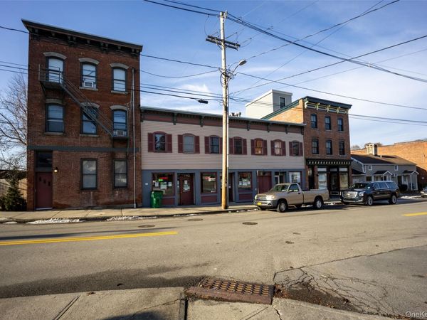 27-31-31 E Main Street , Unit 5, Beacon, NY 12508