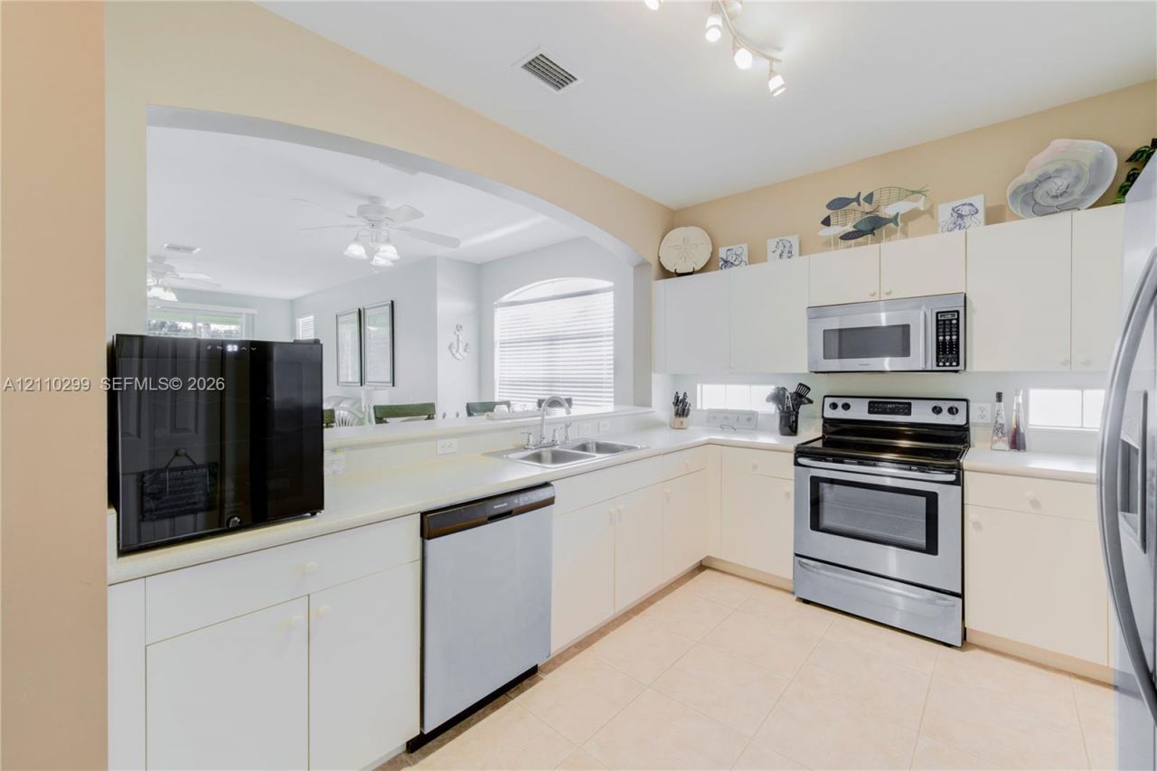 601 Southstar Dr , Unit 1004, Fort Pierce, FL 34949 Photo