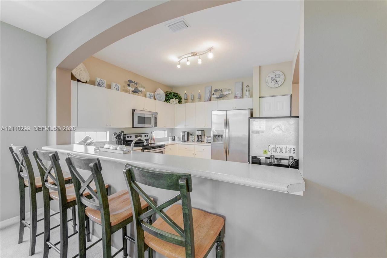 601 Southstar Dr , Unit 1004, Fort Pierce, FL 34949 Photo