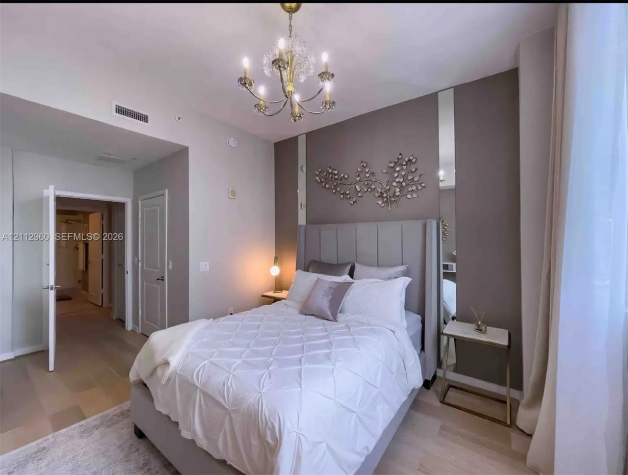 300 S Australian Ave , Unit 1506, West Palm Beach, FL 33401 Photo