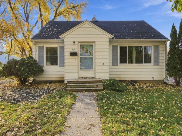 52 16 1/2 Avenue N, Fargo, ND 58102