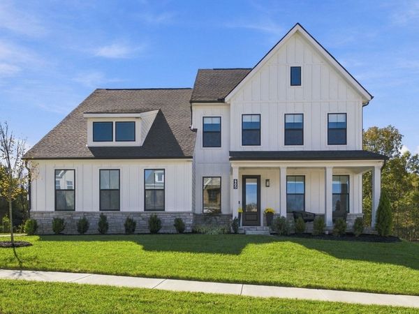 465 Tomlinson Pointe Dr, Mount Juliet, TN 37122