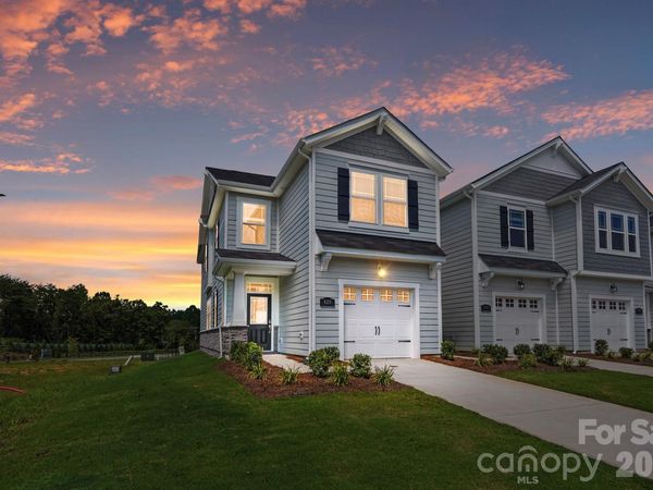 324 Laura Elizabeth Lane , Clover, SC 29710