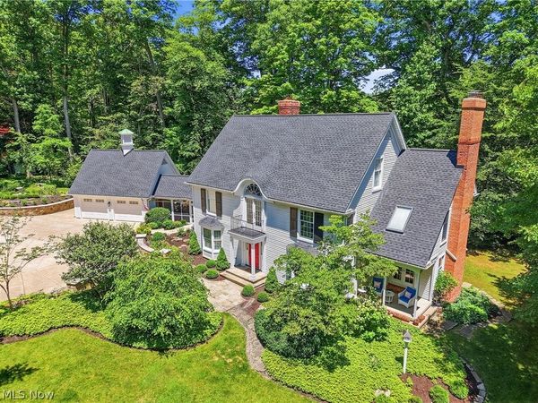 37475 Jackson Road , Chagrin Falls, OH 44022