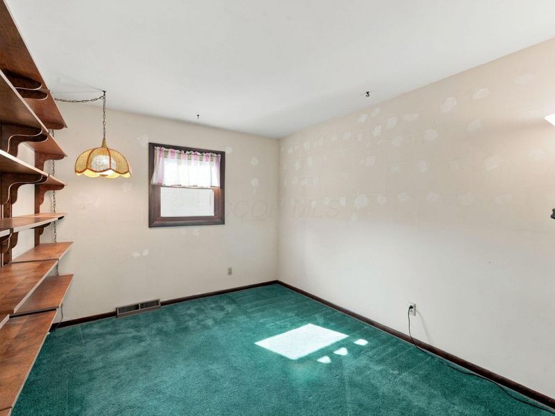 2135 Lane Road, Columbus, OH 43220 Photo 36