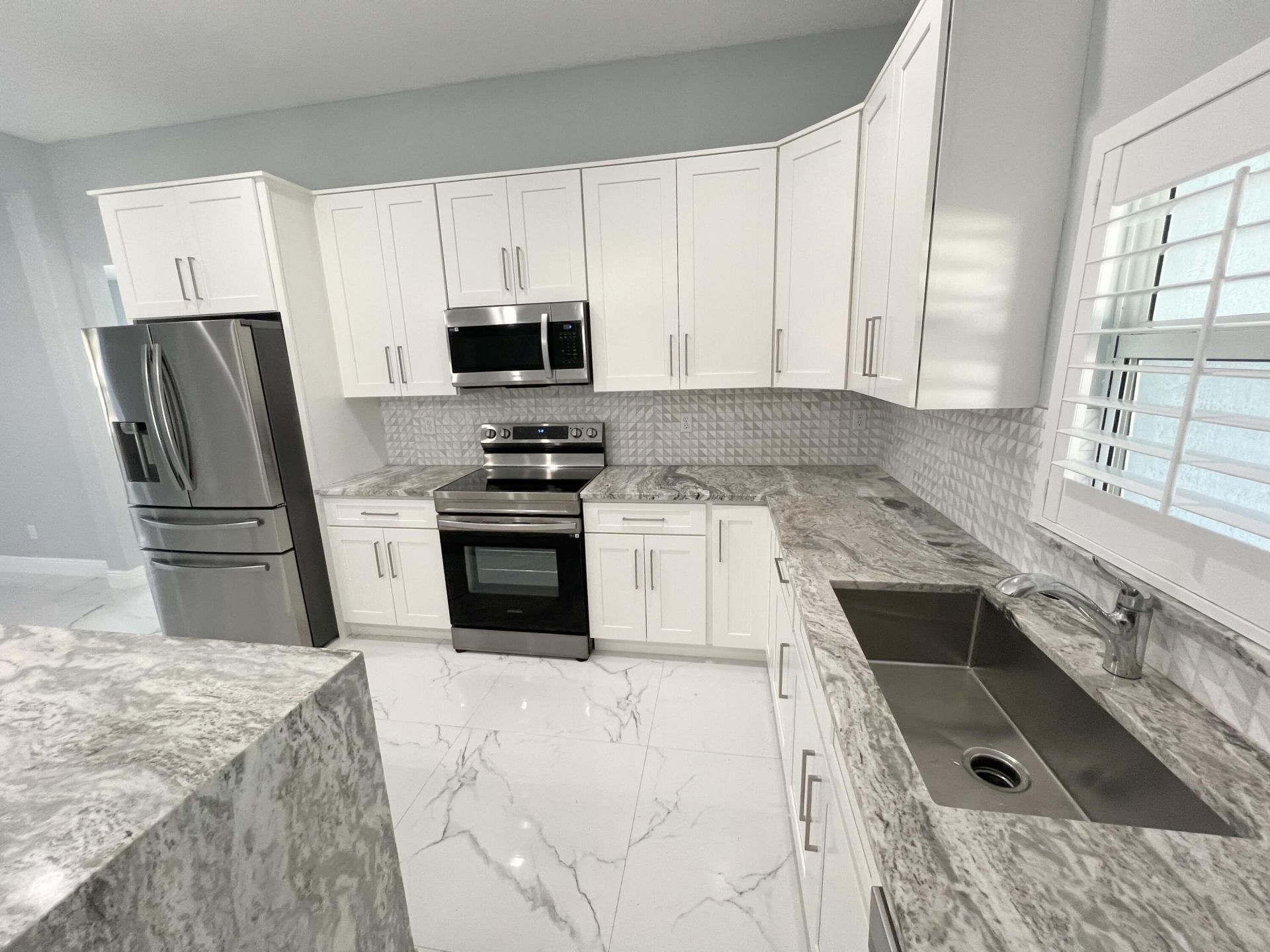 900 SW Versailles Avenue, Port Saint Lucie, FL 34953 Photo