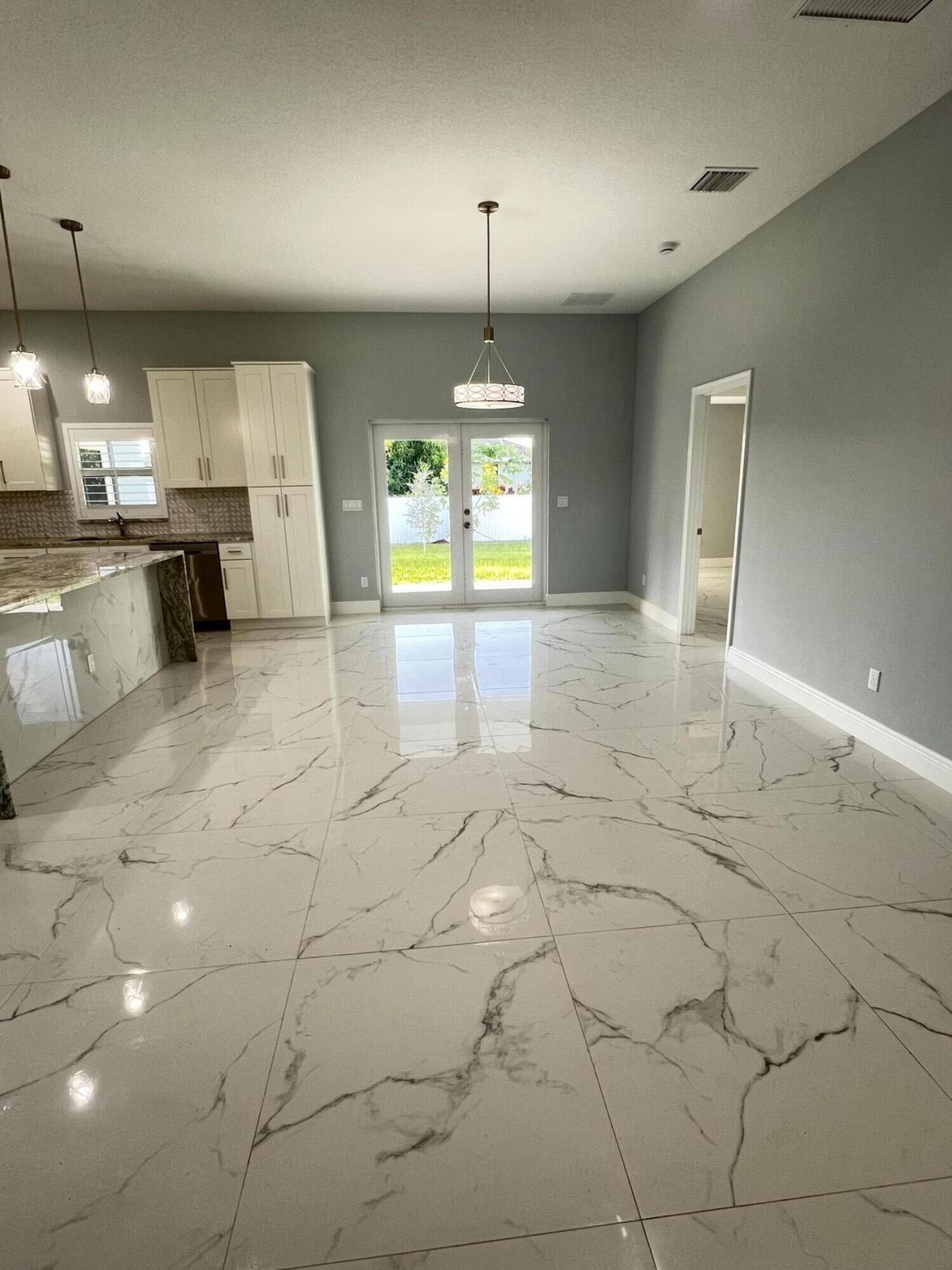 900 SW Versailles Avenue, Port Saint Lucie, FL 34953 Photo