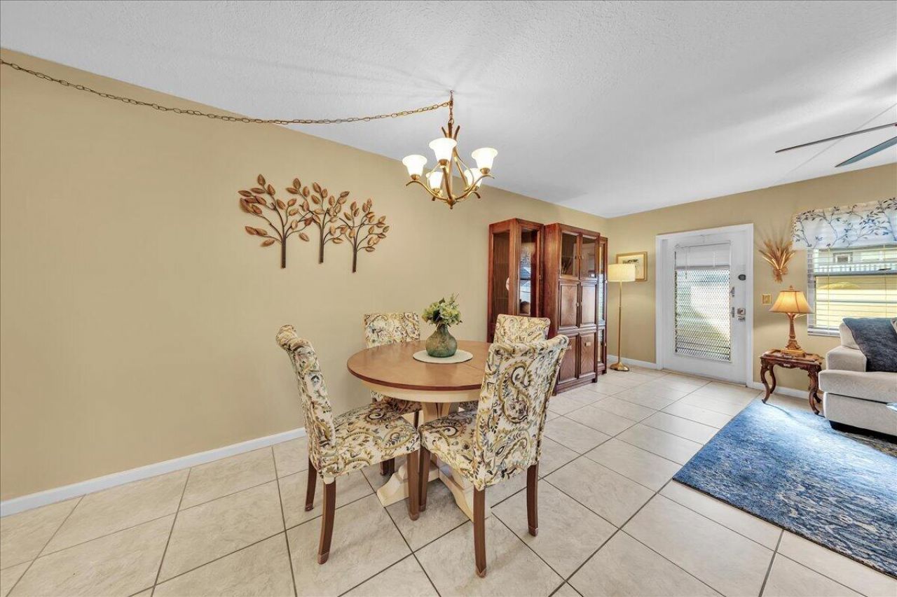 129 Suffolk D, Boca Raton, FL 33434 Photo