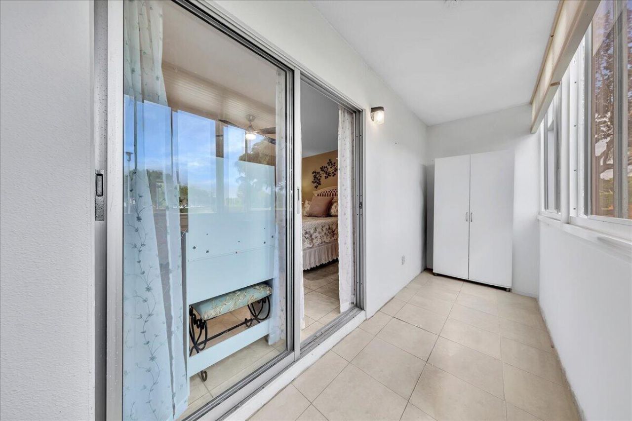129 Suffolk D, Boca Raton, FL 33434 Photo
