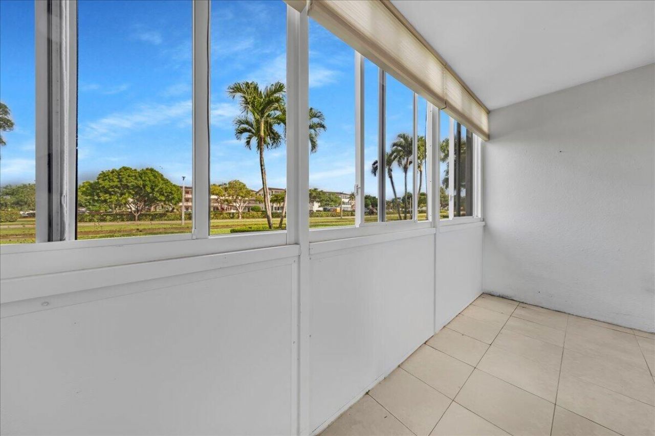 129 Suffolk D, Boca Raton, FL 33434 Photo