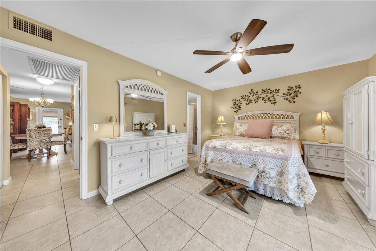 129 Suffolk D, Boca Raton, FL 33434 Photo