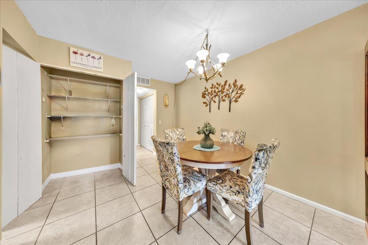 129 Suffolk D, Boca Raton, FL 33434 Photo