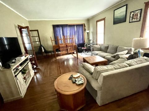 Main Photo