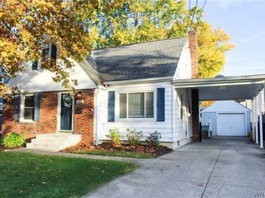 148 E Union Street , Hamburg, NY 14075