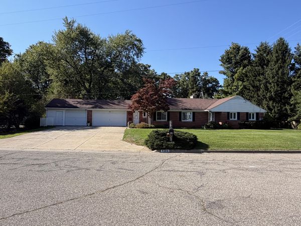 5008 Bronson Boulevard, Portage, MI 49024