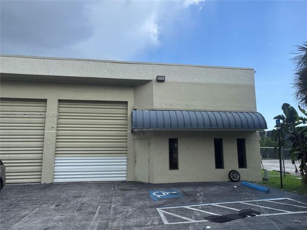 15301 NW 34th Ave , Miami Gardens, FL 33054