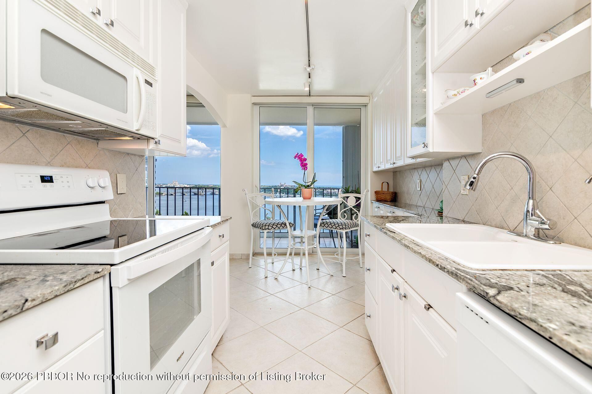 1801 S Flagler Drive, Unit 1506, West Palm Beach, FL 33401 Photo