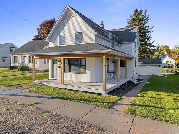 414 W 9TH STREET, Kaukauna, WI 54130