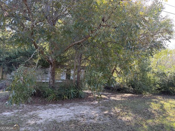 111 Little Farm Lane, Kathleen, GA 31047