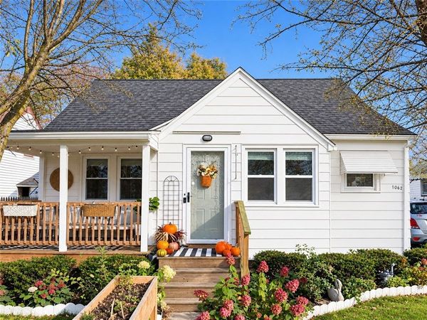 1062 Bennington Drive , Rochester, NY 14616