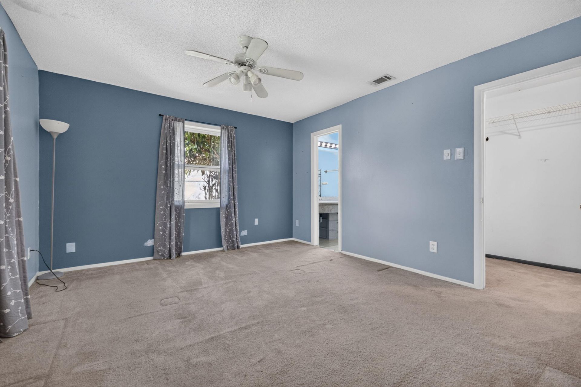 557 NW Sherbrooke Avenue, Port Saint Lucie, FL 34983 Photo
