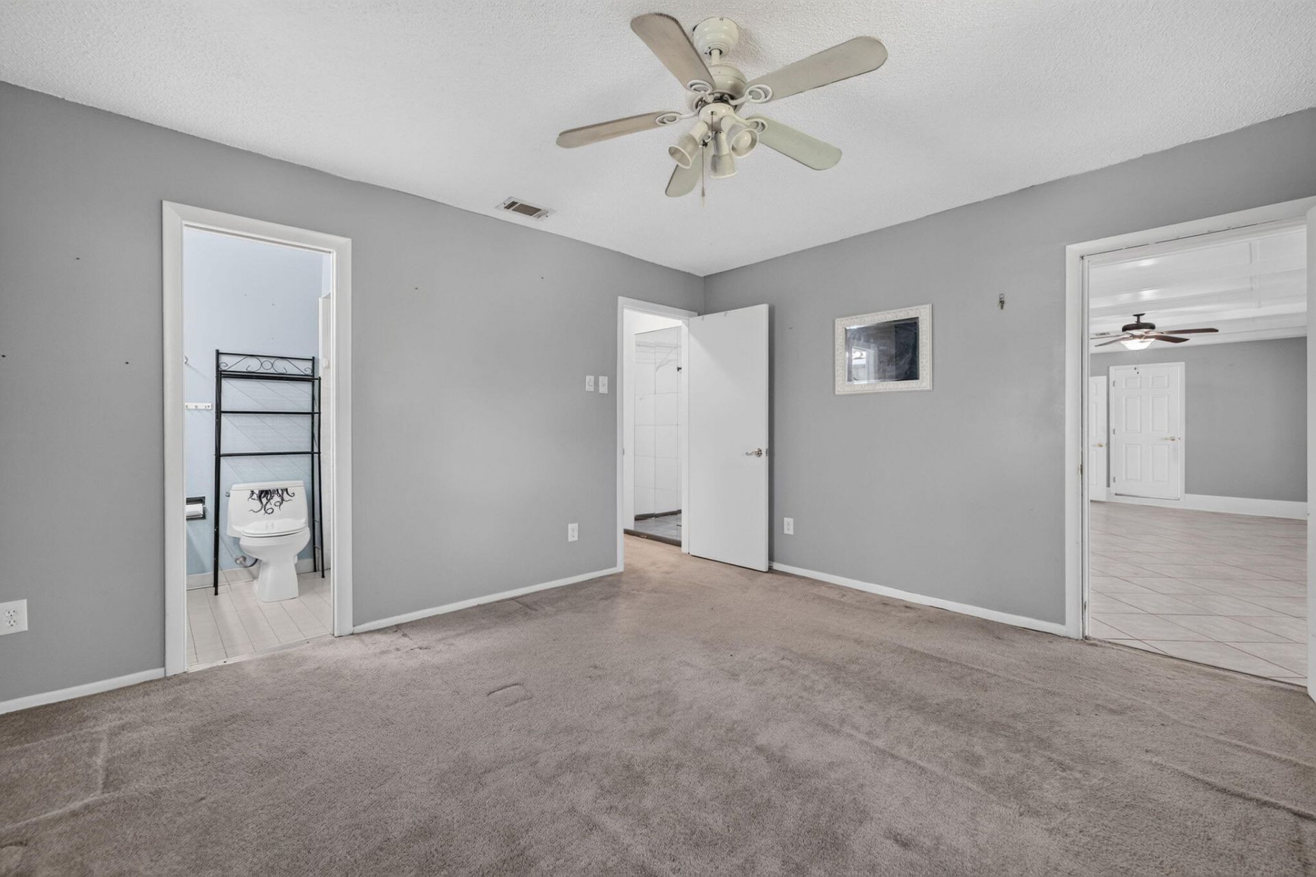 557 NW Sherbrooke Avenue, Port Saint Lucie, FL 34983 Photo