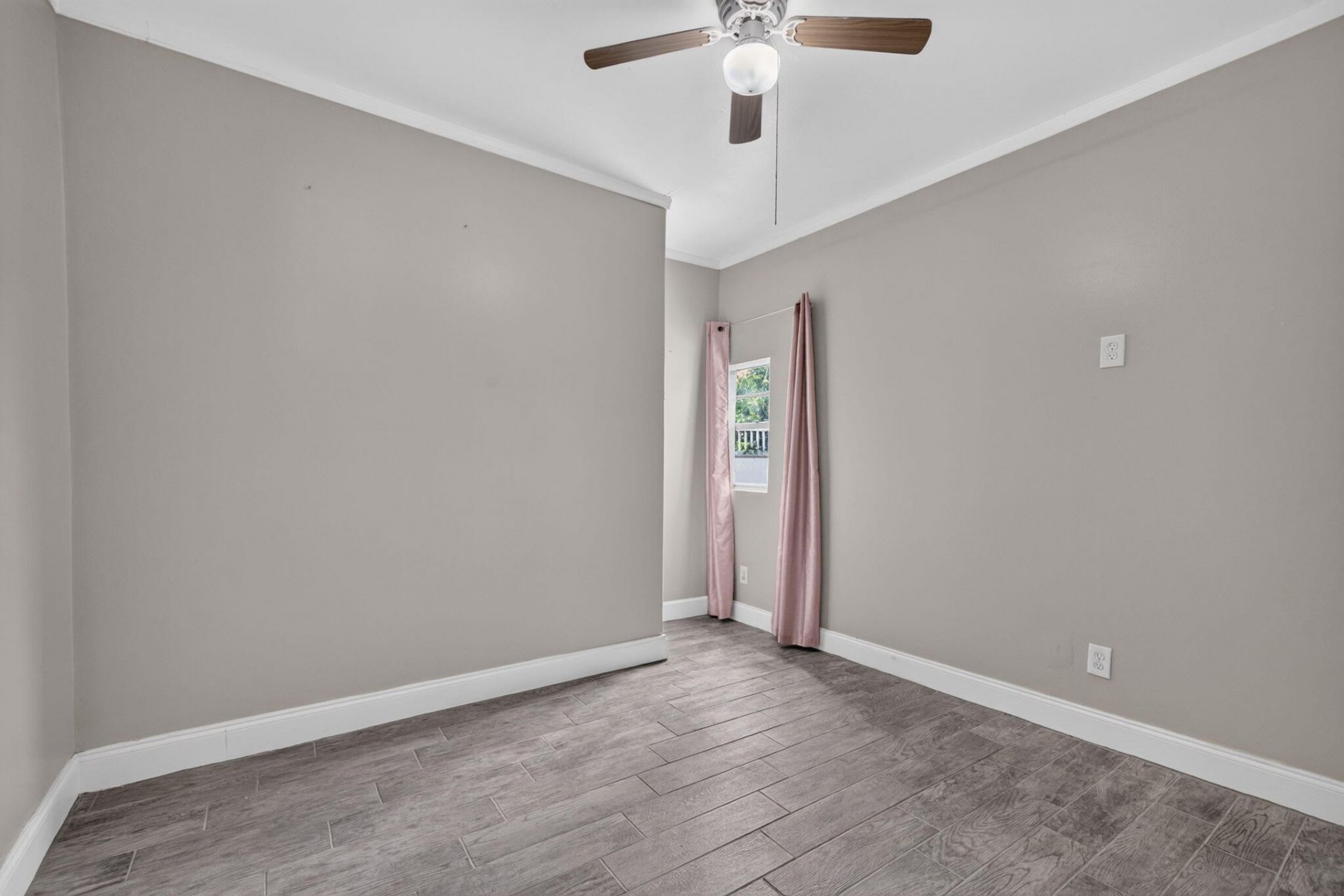 557 NW Sherbrooke Avenue, Port Saint Lucie, FL 34983 Photo