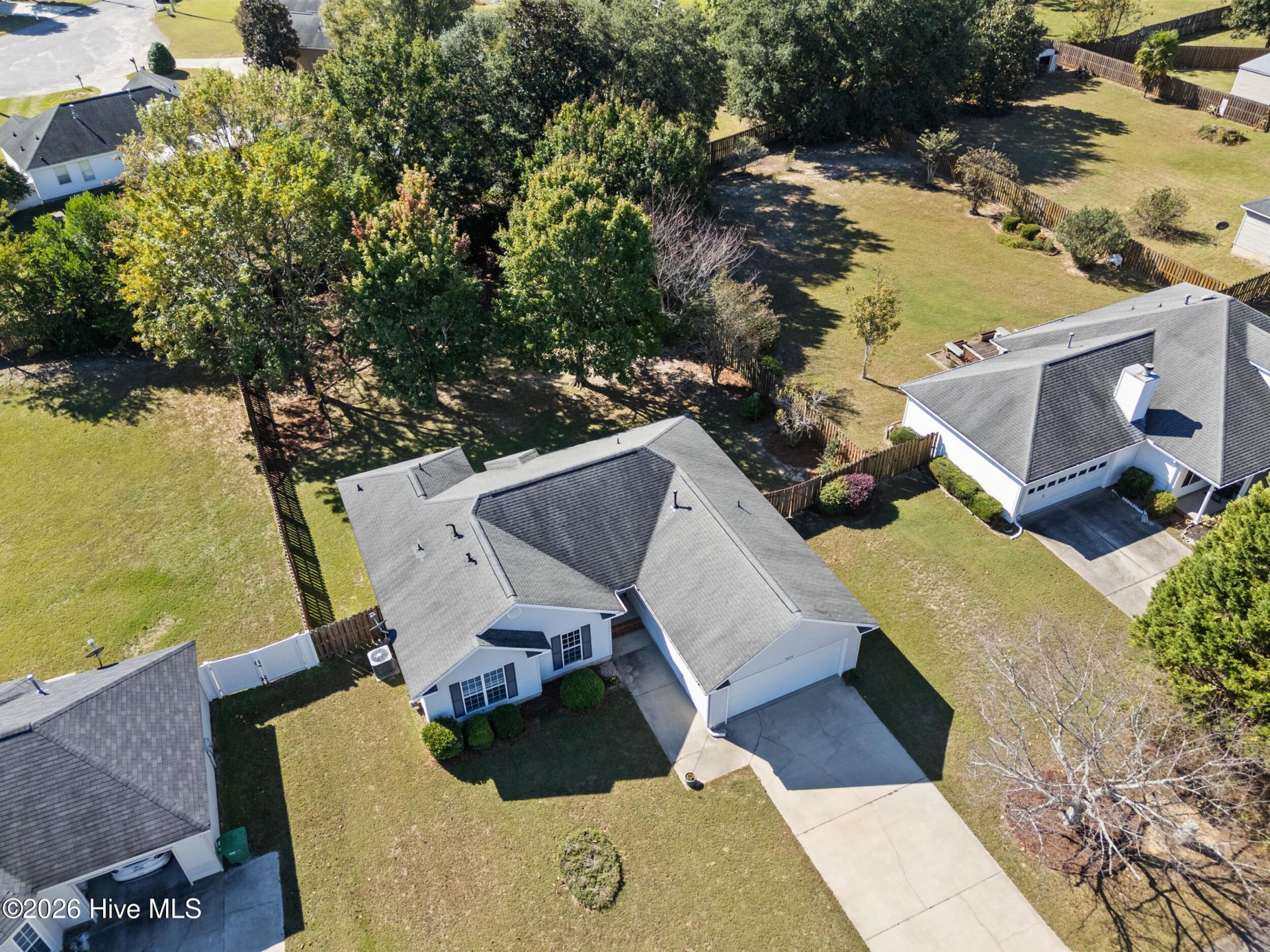 5059 Pleasant Pointe Drive Photo 8