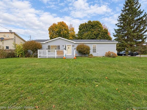 2245 Webber Avenue , Burton, Mi 48529